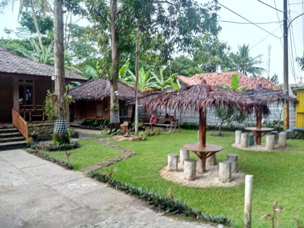 Giazvillacarita Sukarame Экстерьер фото